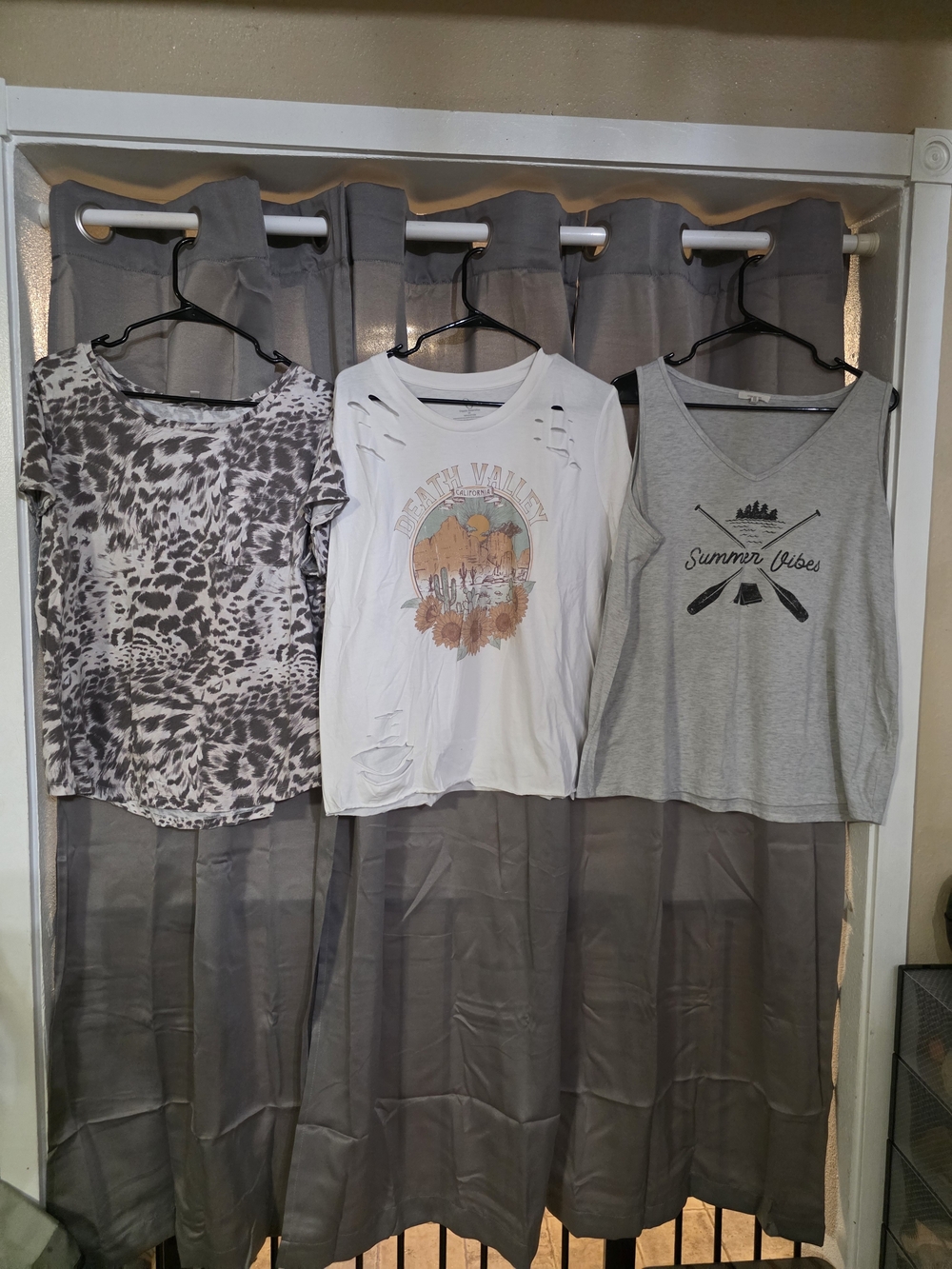 3 - women's 2X Shirts